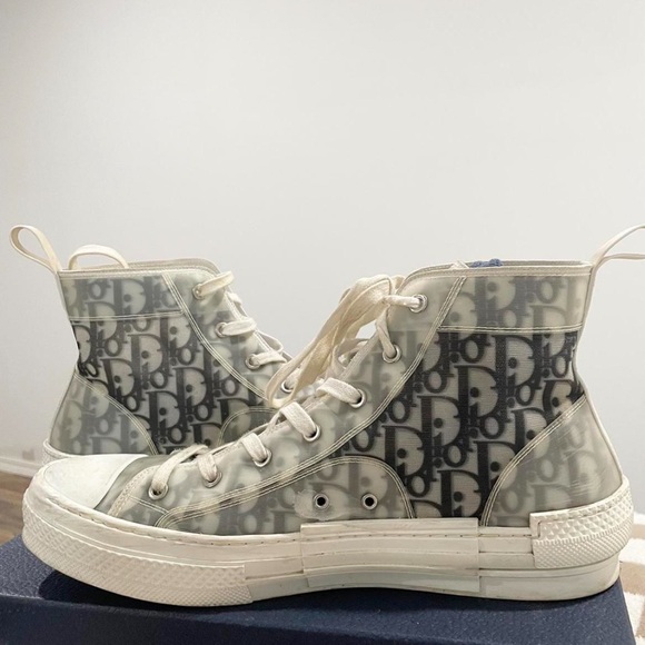 Dior Hightop Converse Purchased from Neiman Marcus / Comes with dust bags/box - Picture 3 of 4